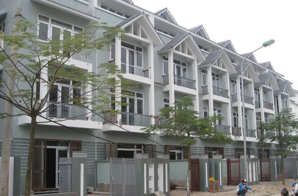 Chính chủ bán gấp nhà liền kề hướng chính Bắc KĐT Vân Canh, DT 110m2 x 3 tầng, hoàn thiện đẹp